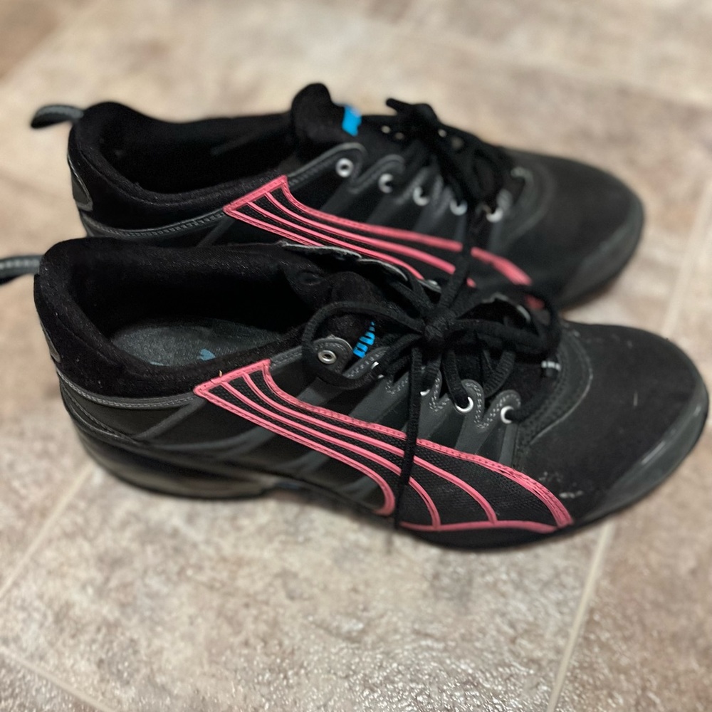 Puma sneakers